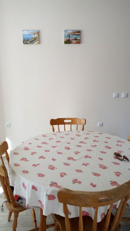 White Home-Apartament Бургас Экстерьер фото